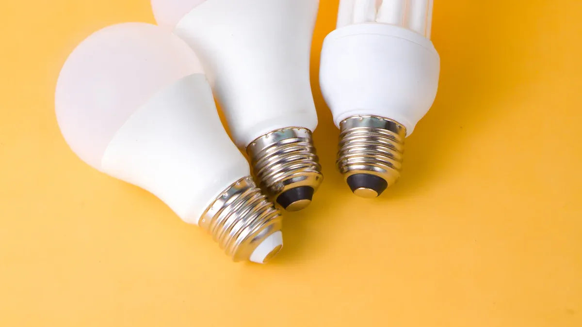 Which is better, 40 watt or 60 watt for a lamp?