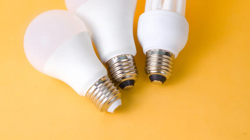 Which is better, 40 watt or 60 watt for a lamp?