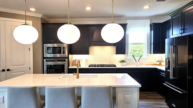 How to Choose the Right Pendant Light for Your Kitchen in 2025