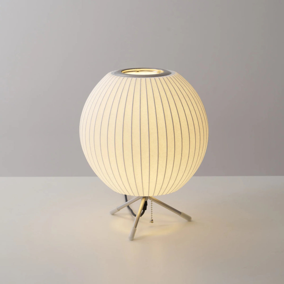 Luma stativlampe