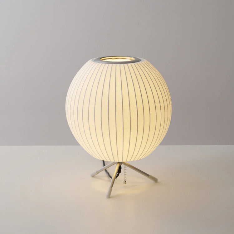 Klassisk oval imiteret silke bordlampe