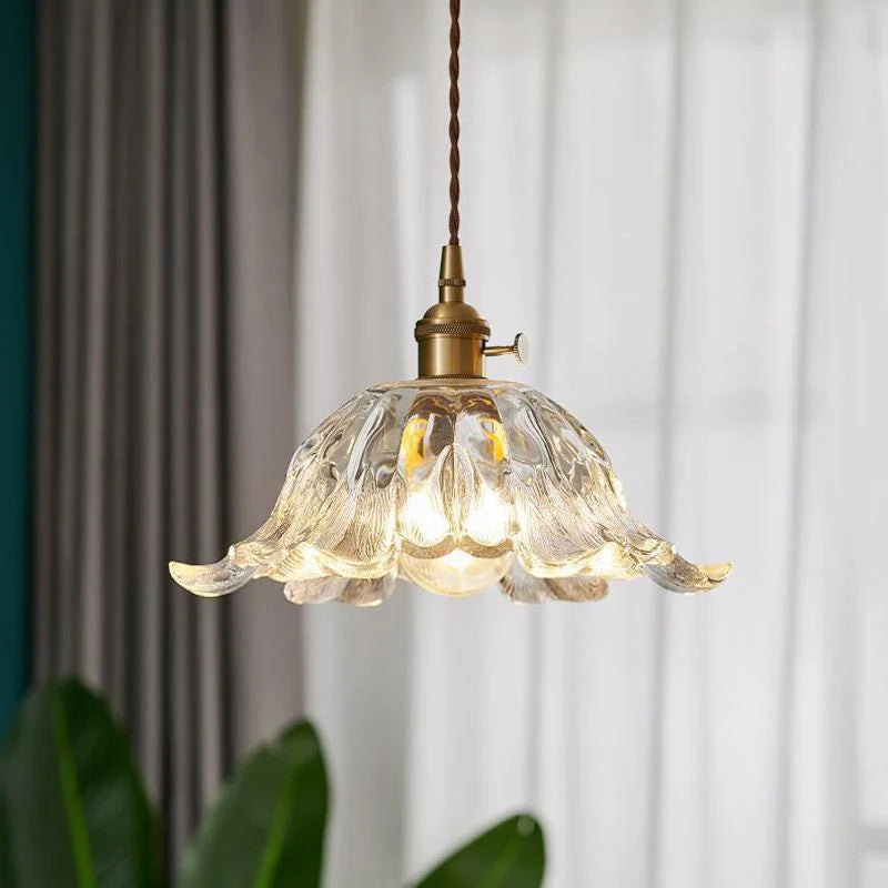 Nordic Amber Brass Glass pendellys