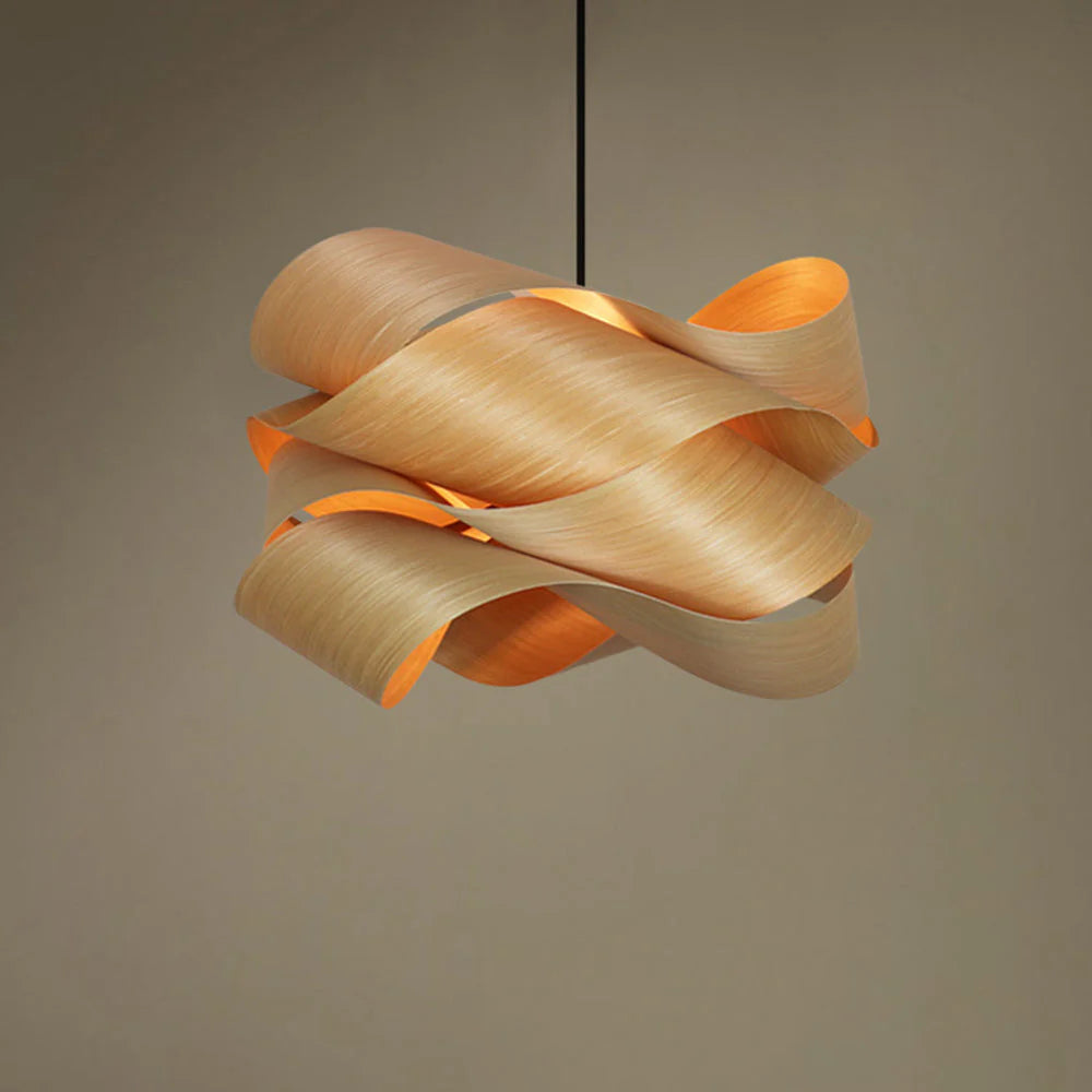 Suspension rétro en bois irrégulière