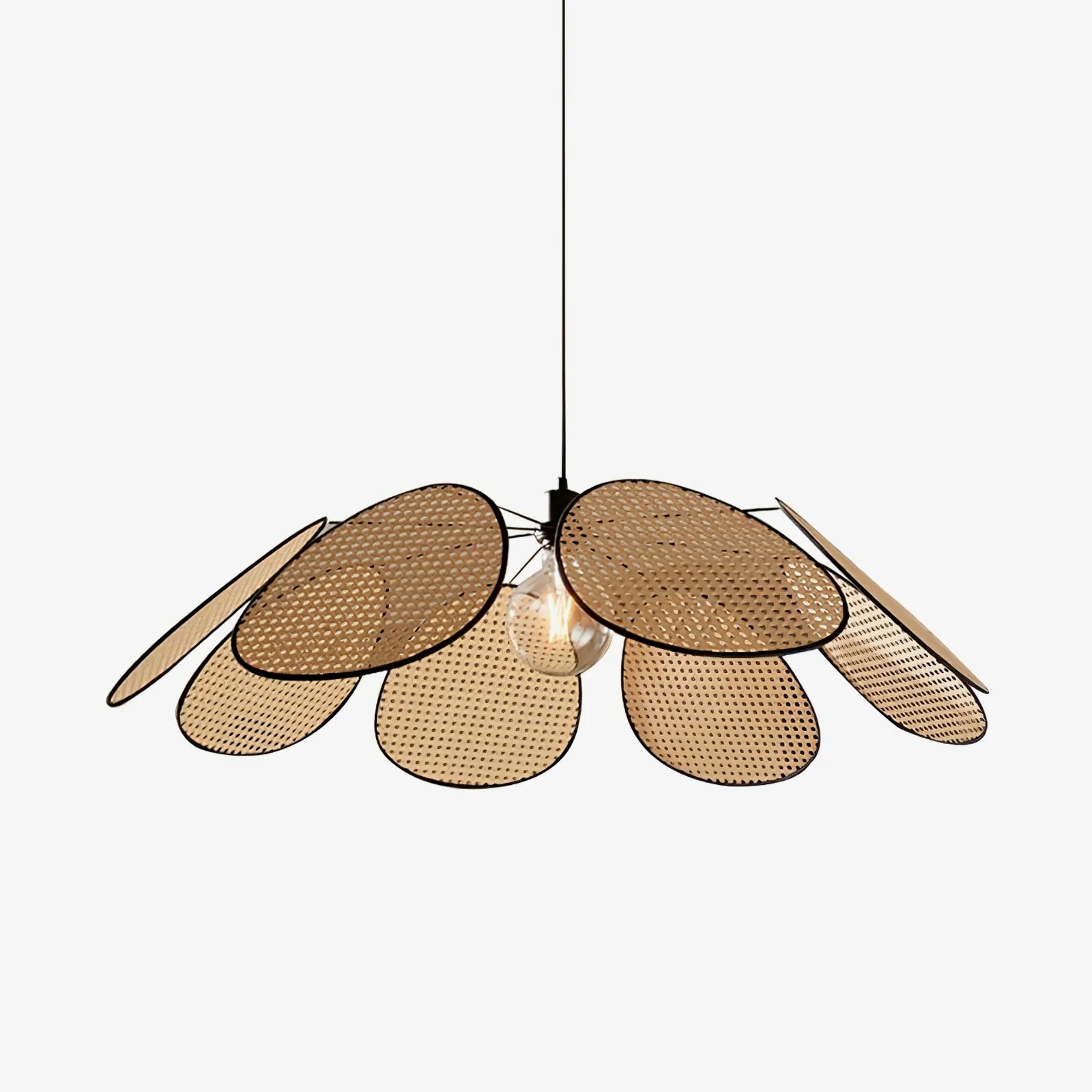 Lampada a sospensione a fiori intrecciati