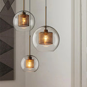 Lampe à suspension Chiswick en verre rond classique