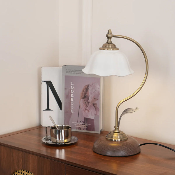 Vintage blomsterglas bordlampe