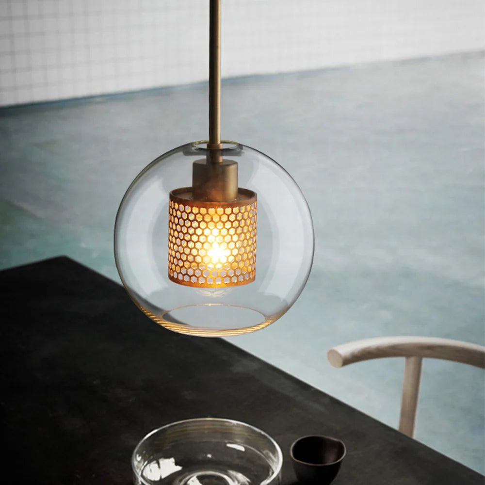 Lampe à suspension Chiswick en verre rond classique