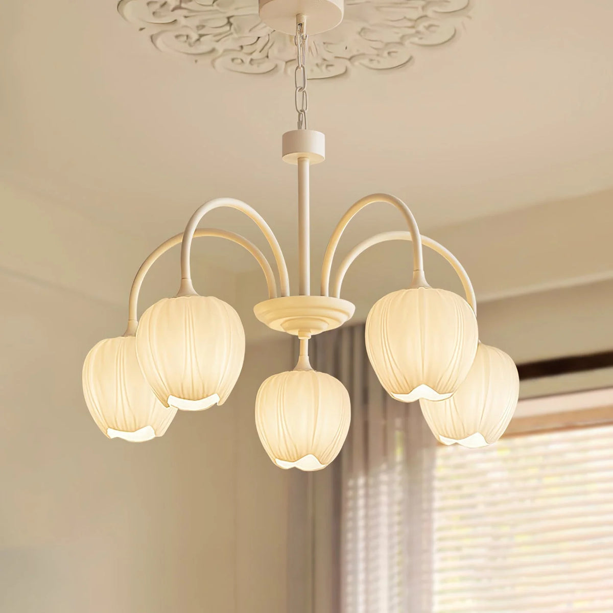 Lampadario di soggiorno minimalista moderno color crema