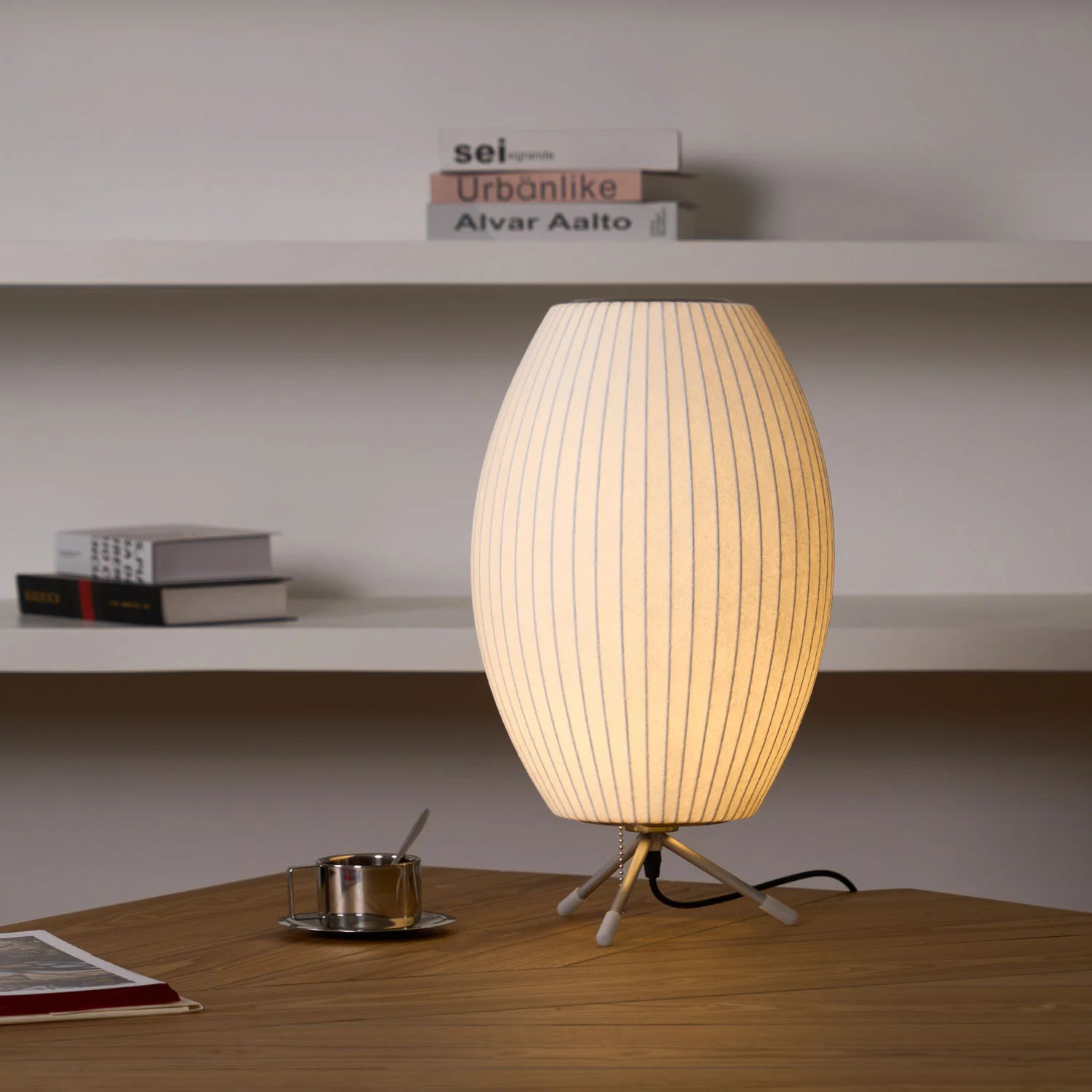 Classical Oval Imitation Silk Table Lamp