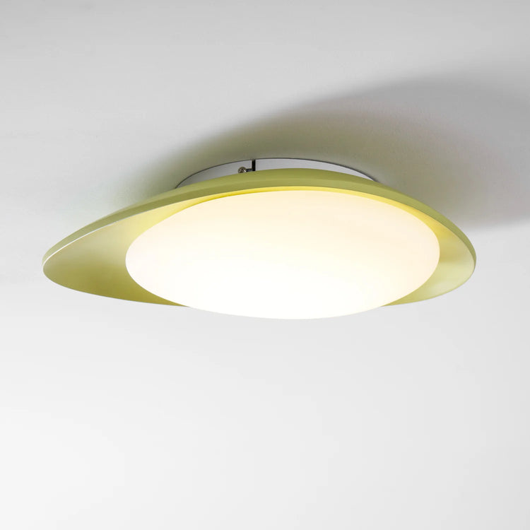 Stilfuld Pebble Resin Loftslampe