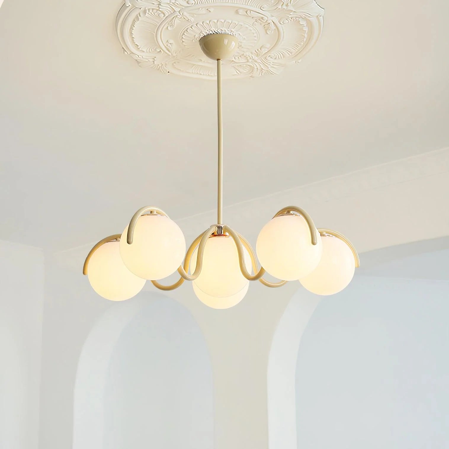 Lampadario a lampada lineare CurvaLuxe