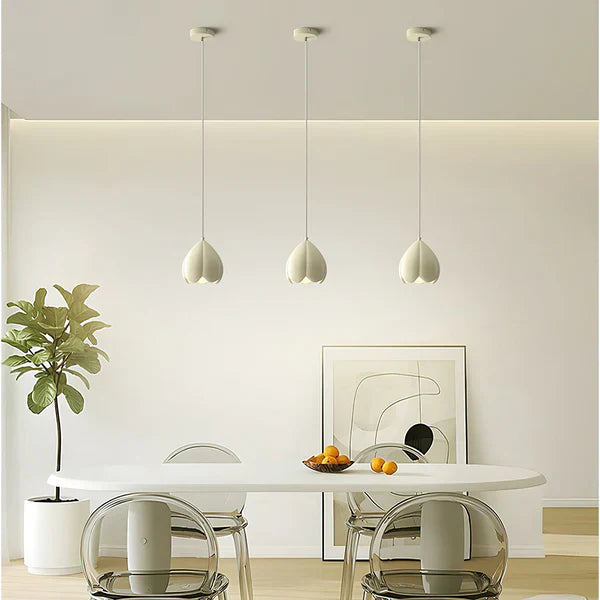 Lampe à suspension tendance en résine Bud
