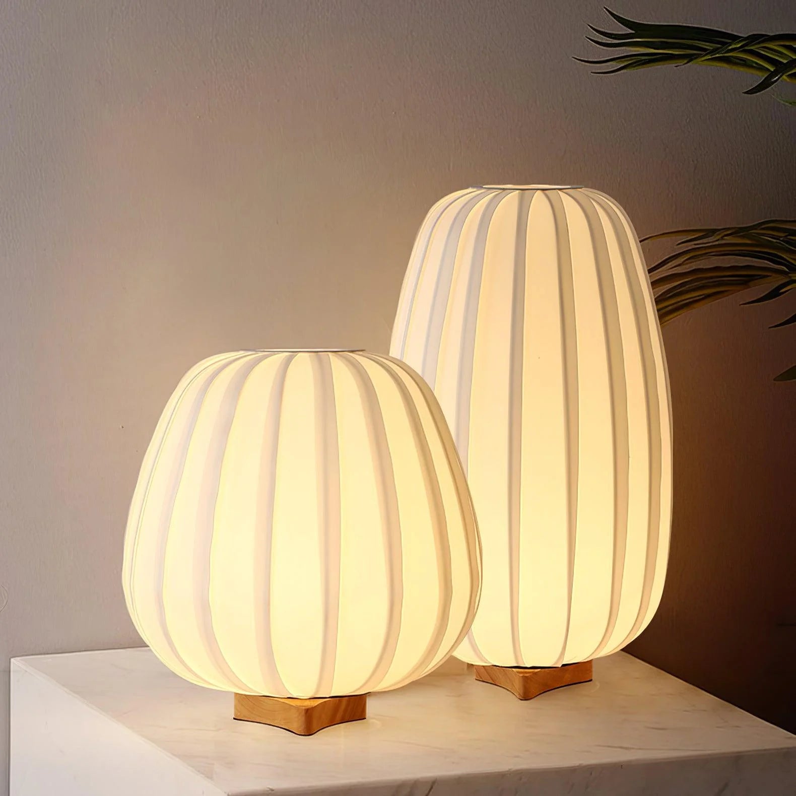 Classic Round Fabric Table Lamp
