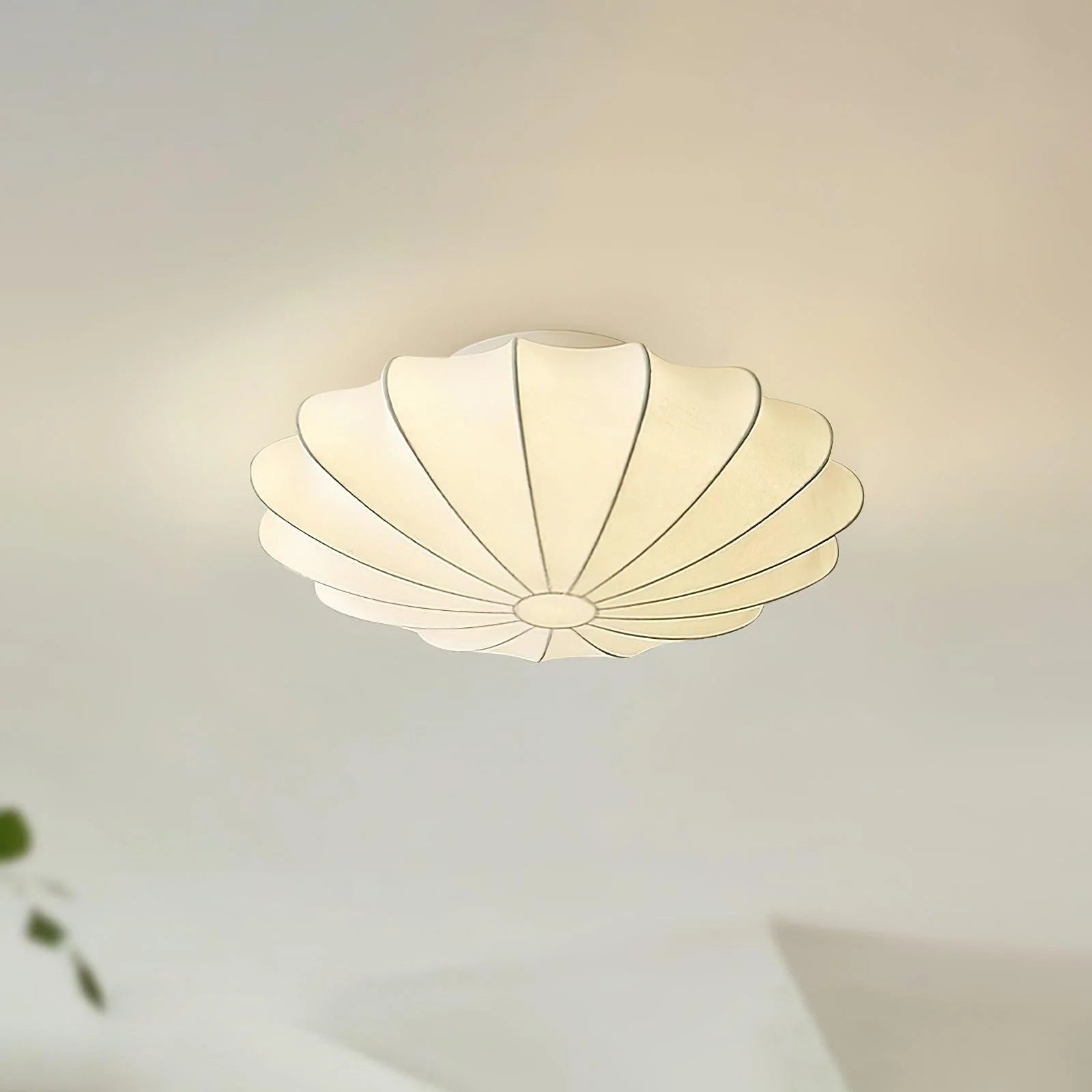 Plafonnier moderne en soie en forme de coquille