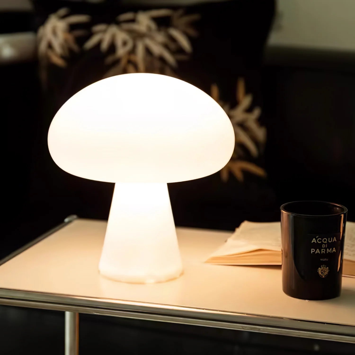 Modern Mushroom Polyethylene Table Lamp