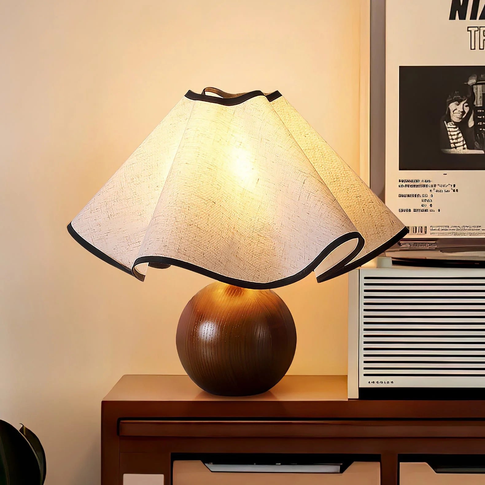 Lampe de table classique en tissu cloche
