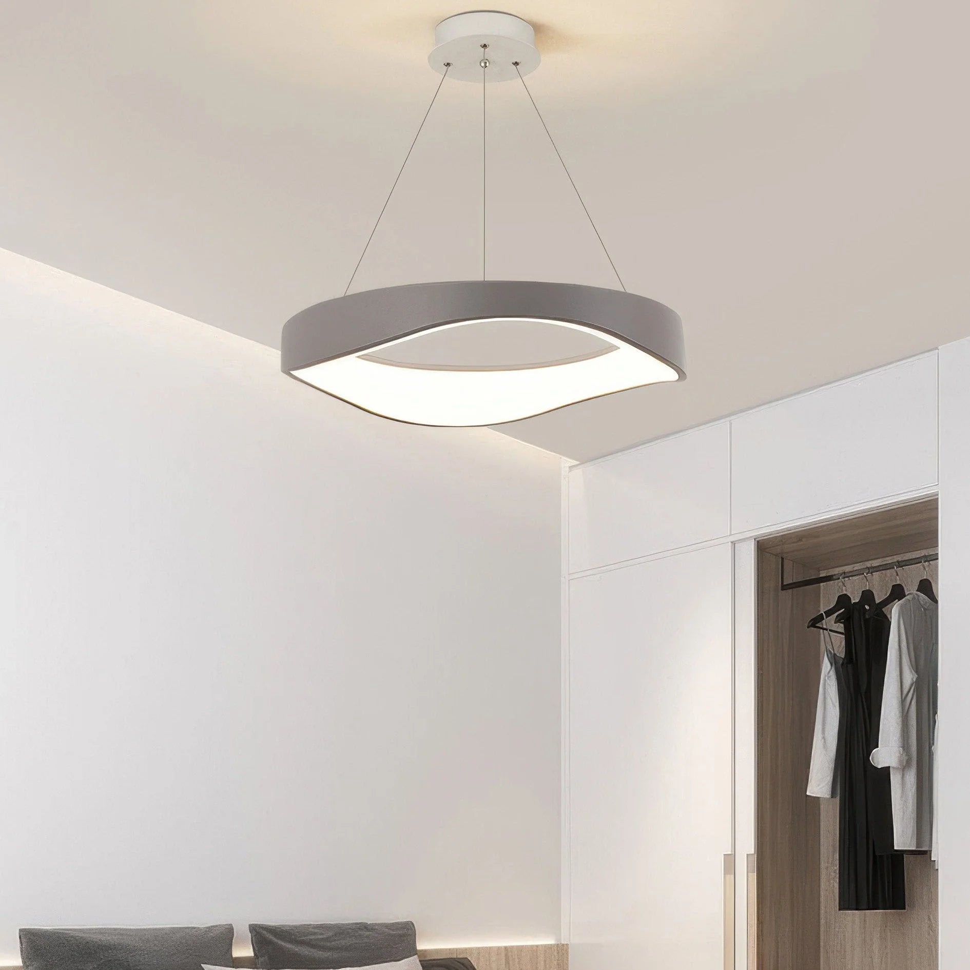 Lampada a sospensione nordica con venature del legno
