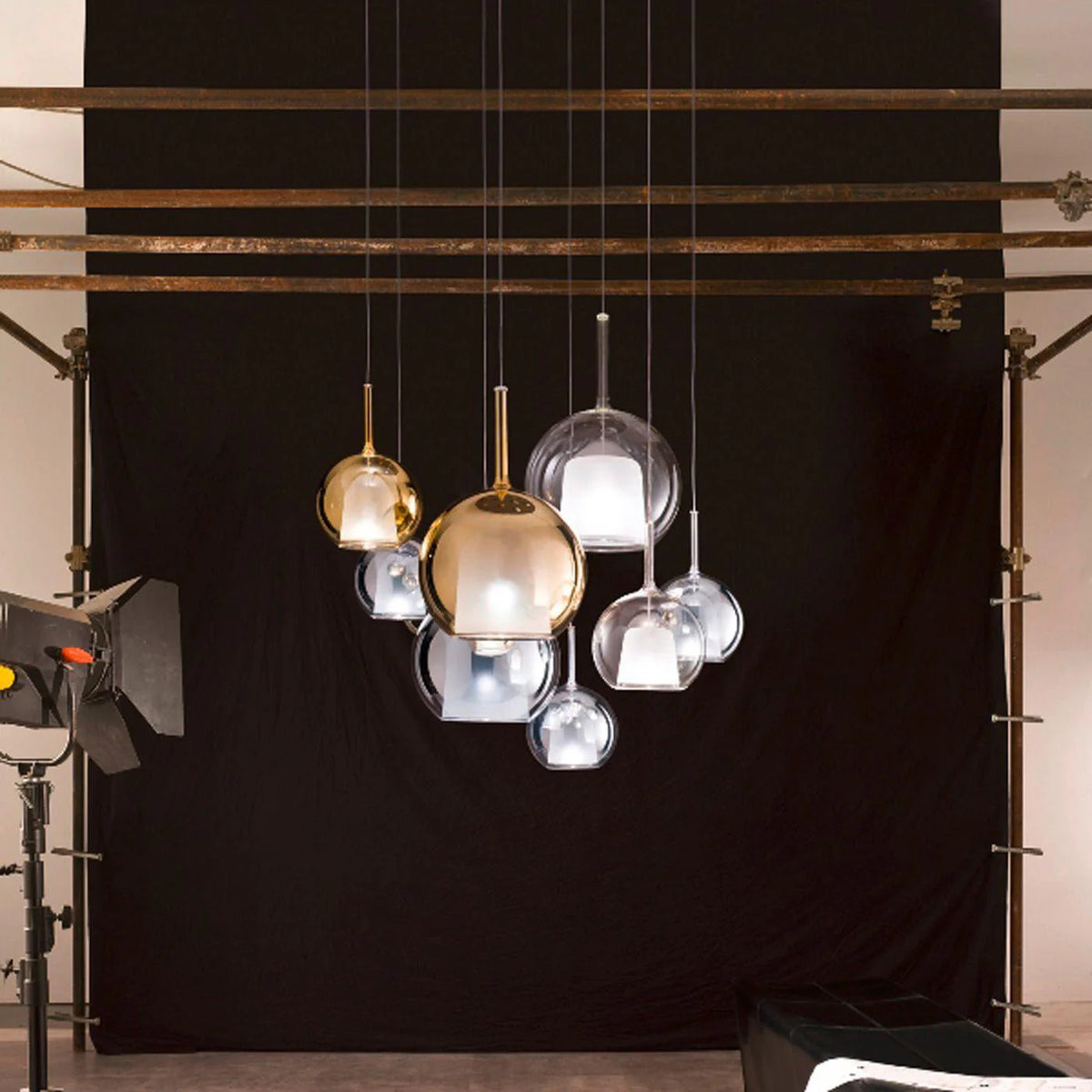 Glow Sphere Pendant Light
