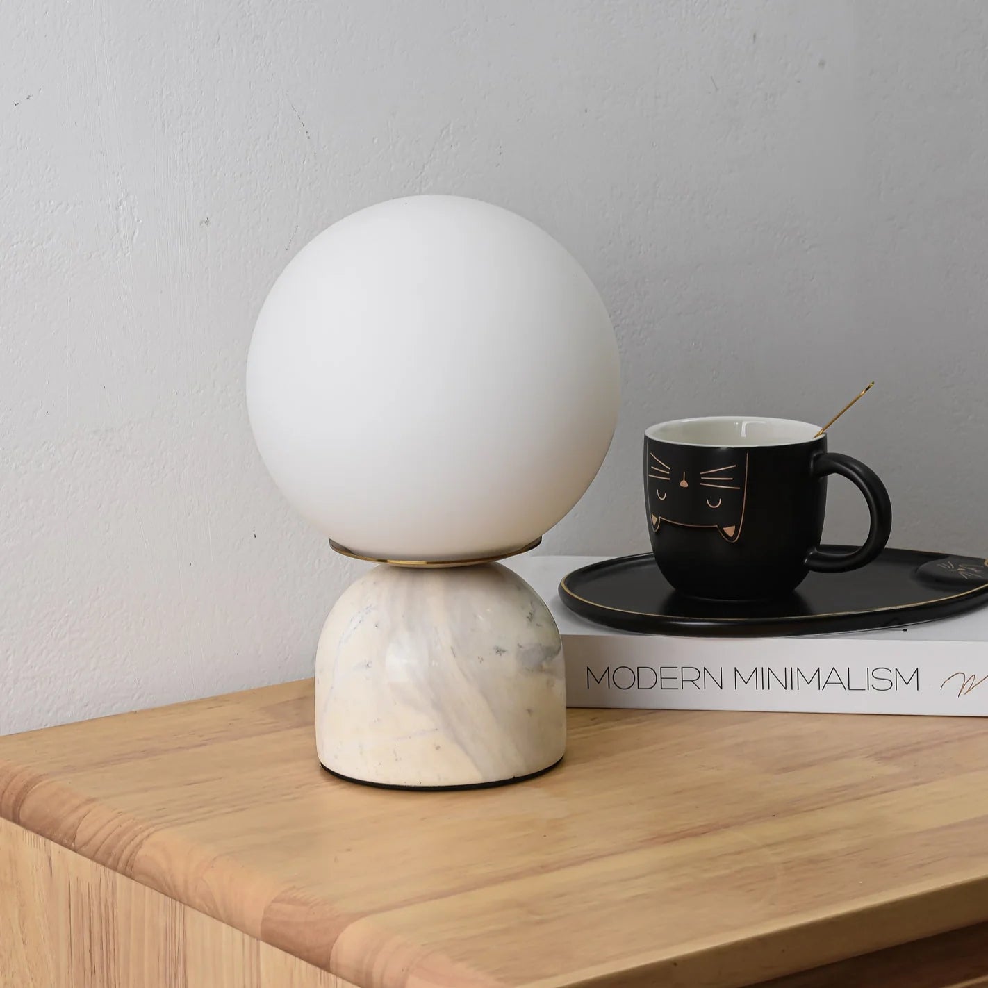 Classic Round Marble Glass Table Light