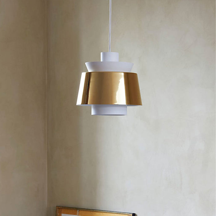 Nordic Light Luxury Minimalist Iron Pendant Light
