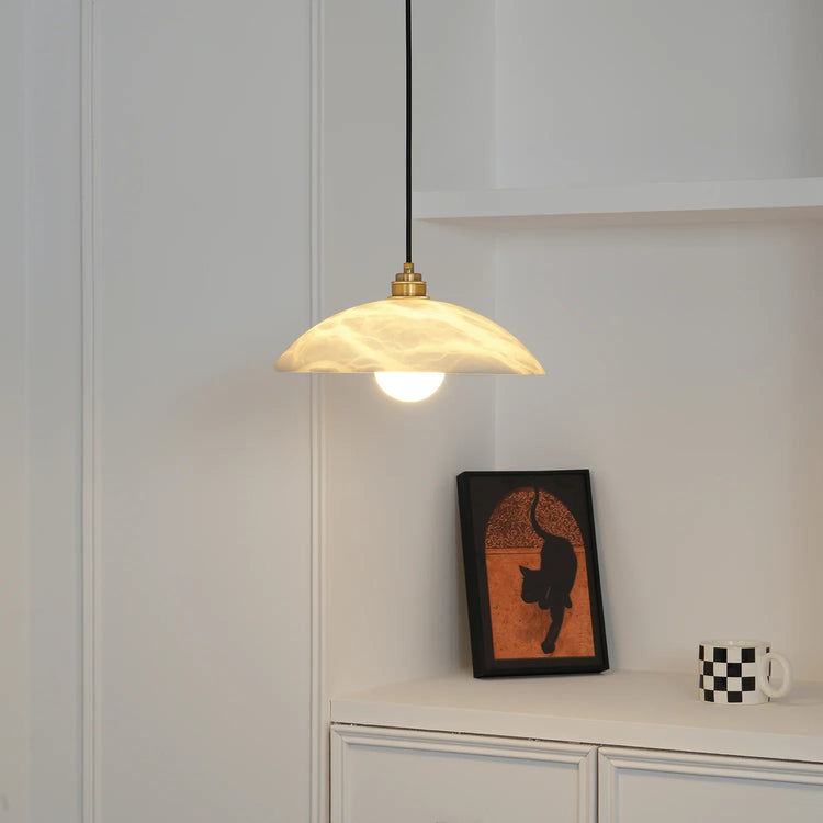 Moderne buet fad inspireret marmor pendellampe