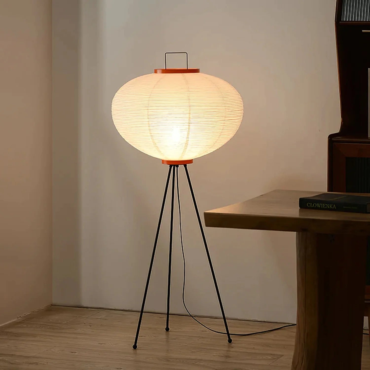 Lampe à abat-jour ronde en papier oriental