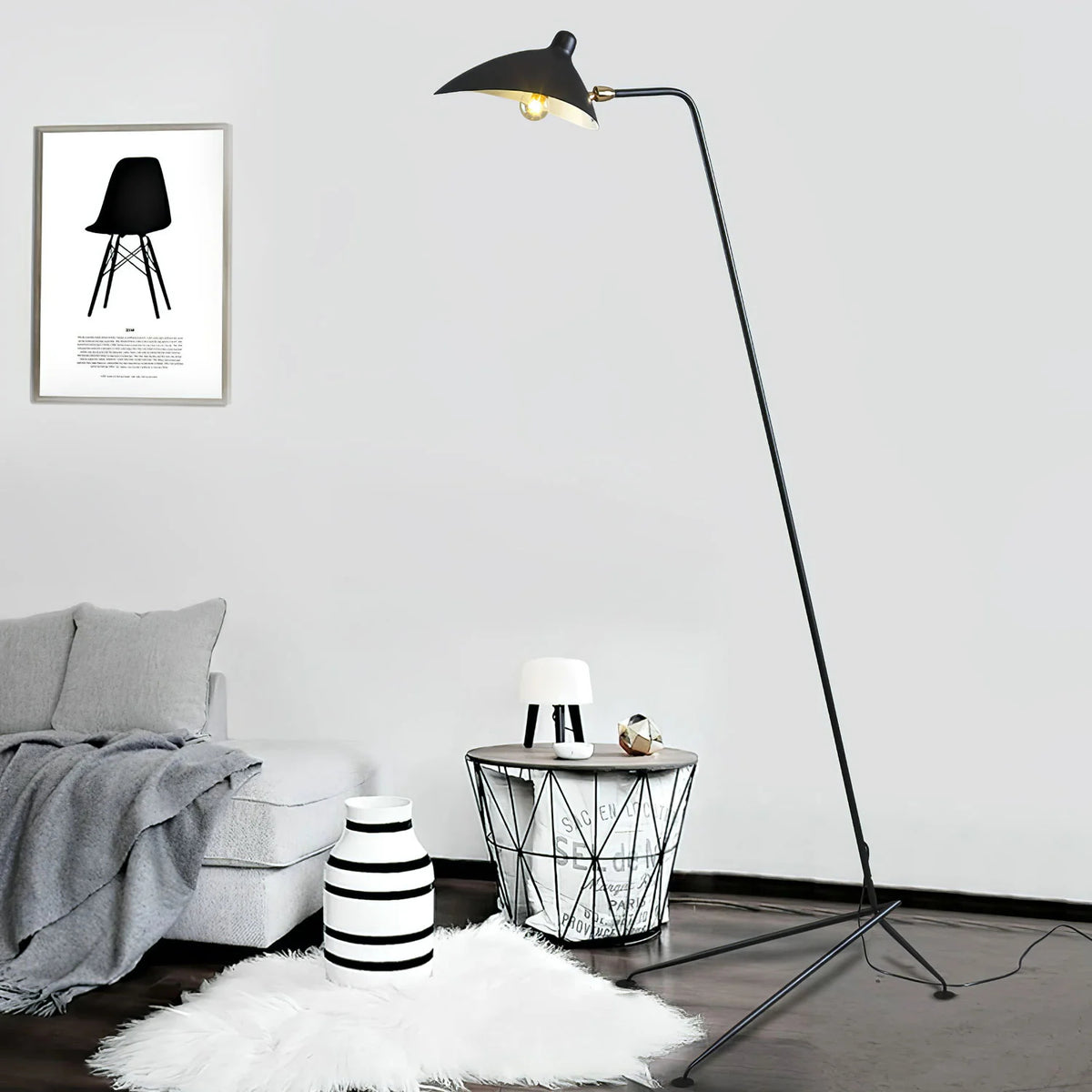 Serge Mouille stativlampa