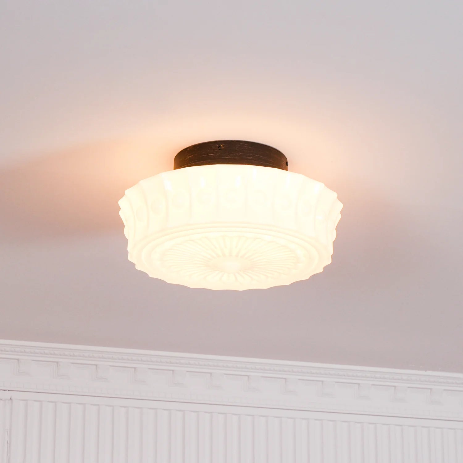Classic Manor Glass Ceiling Lamp