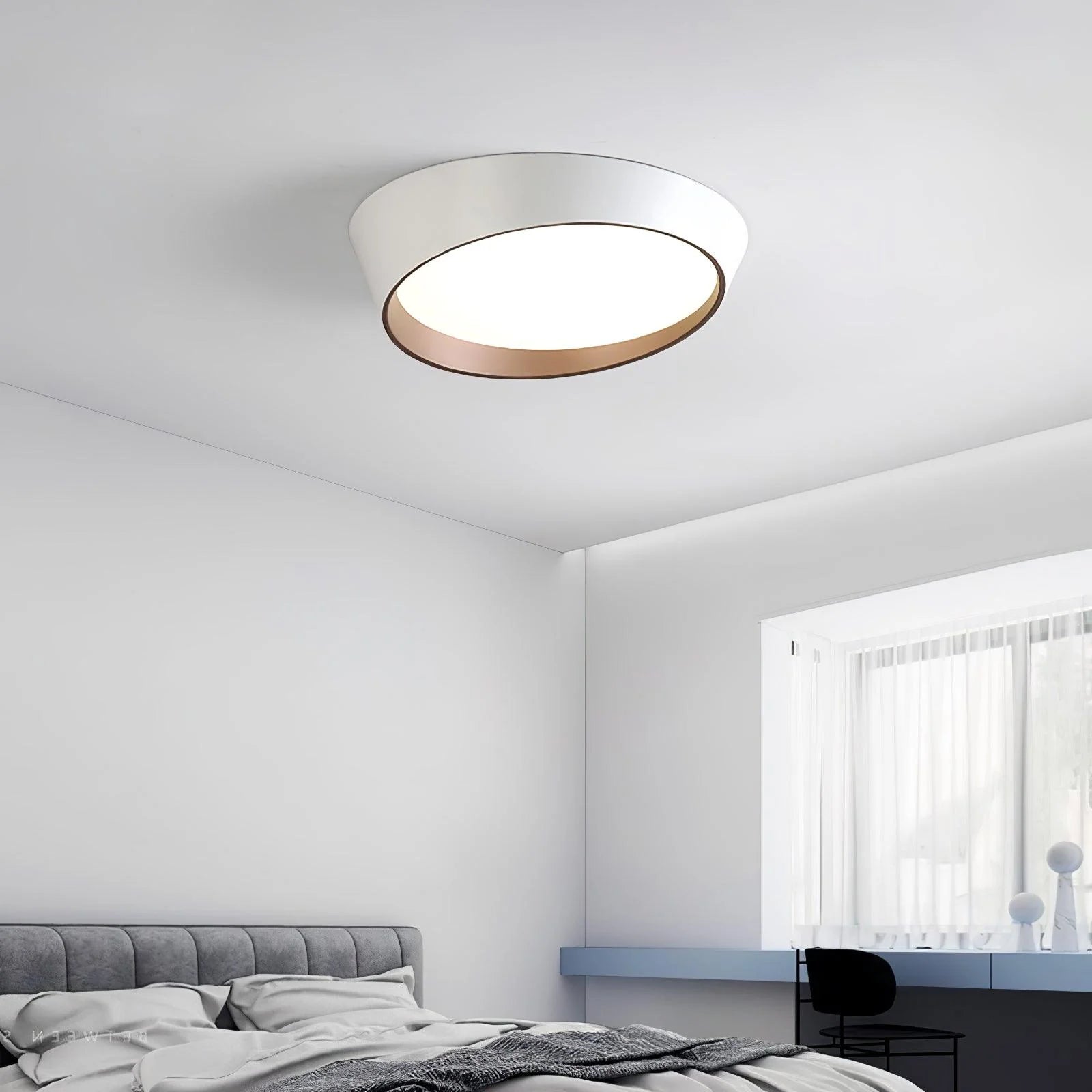 Lampada da soffitto in acero
