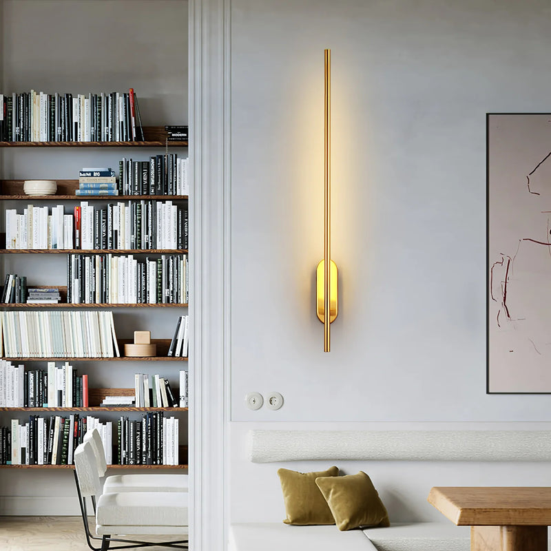 Adustable Linear Metal Wall Light