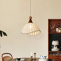 Französische Wabi-Sabi Vintage Pendelleuchte