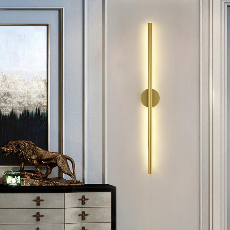 Applique murale élégante en métal SlimLine