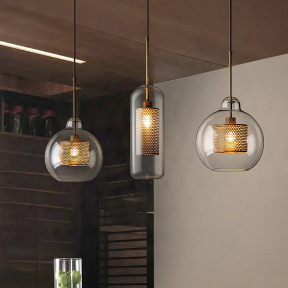 Lampe à suspension Chiswick en verre rond classique