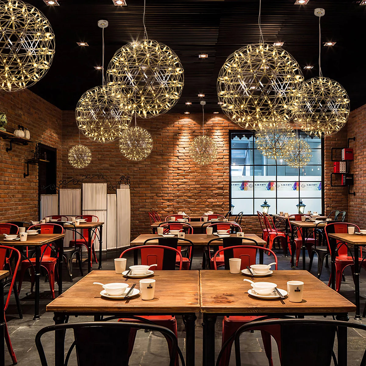 Silver Luster Ball Pendant Light