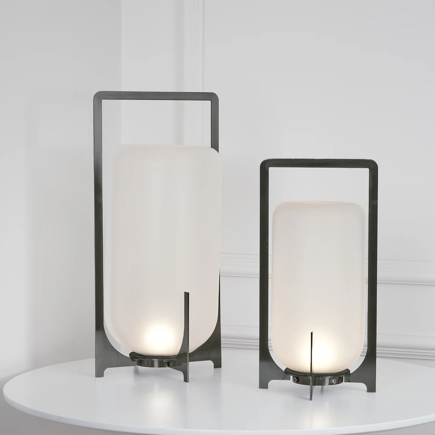 Minimalist Rectangle Glass Table Light