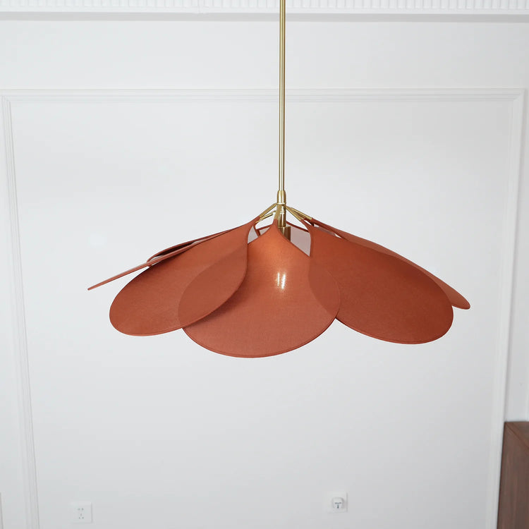 Stilfuldt blomsterdesign stof pendel lys