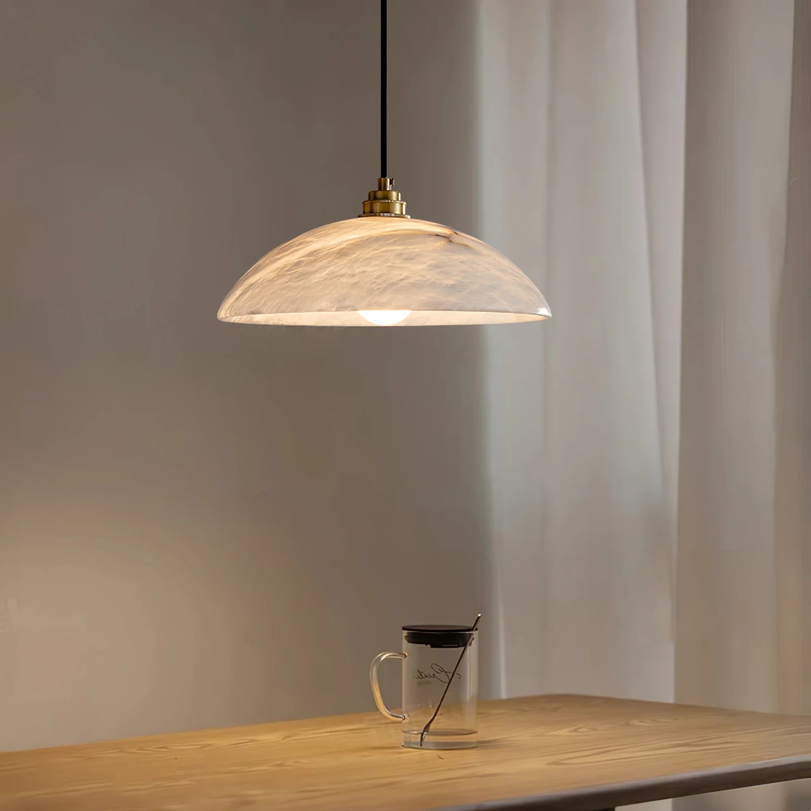 Moderne buet fad inspireret marmor pendellampe