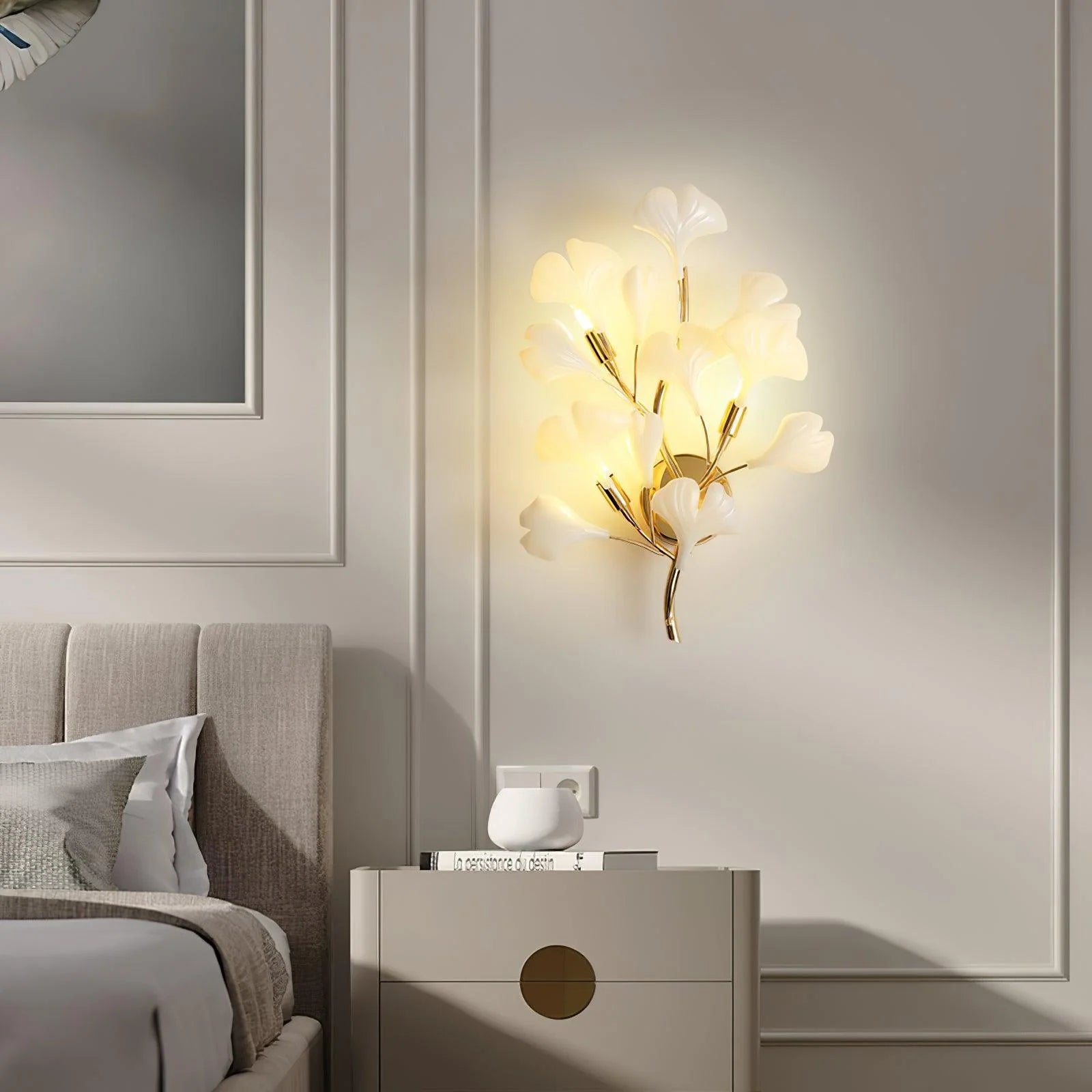 Stylish Leaf Porcelain Wall Light