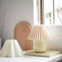 Kicsi foldet bordlampe