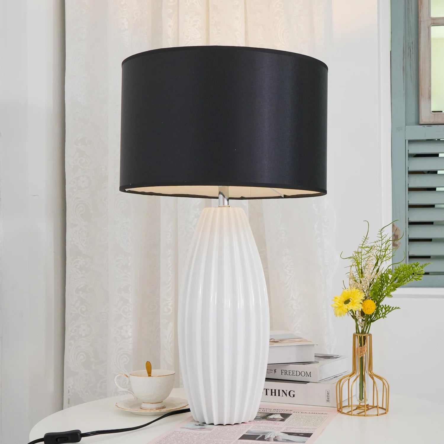 Modern Drum Ceramic Table Lamp