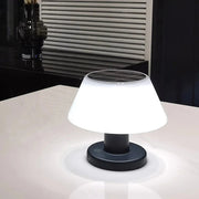 Moderna lampada da esterno per interni ad energia solare
