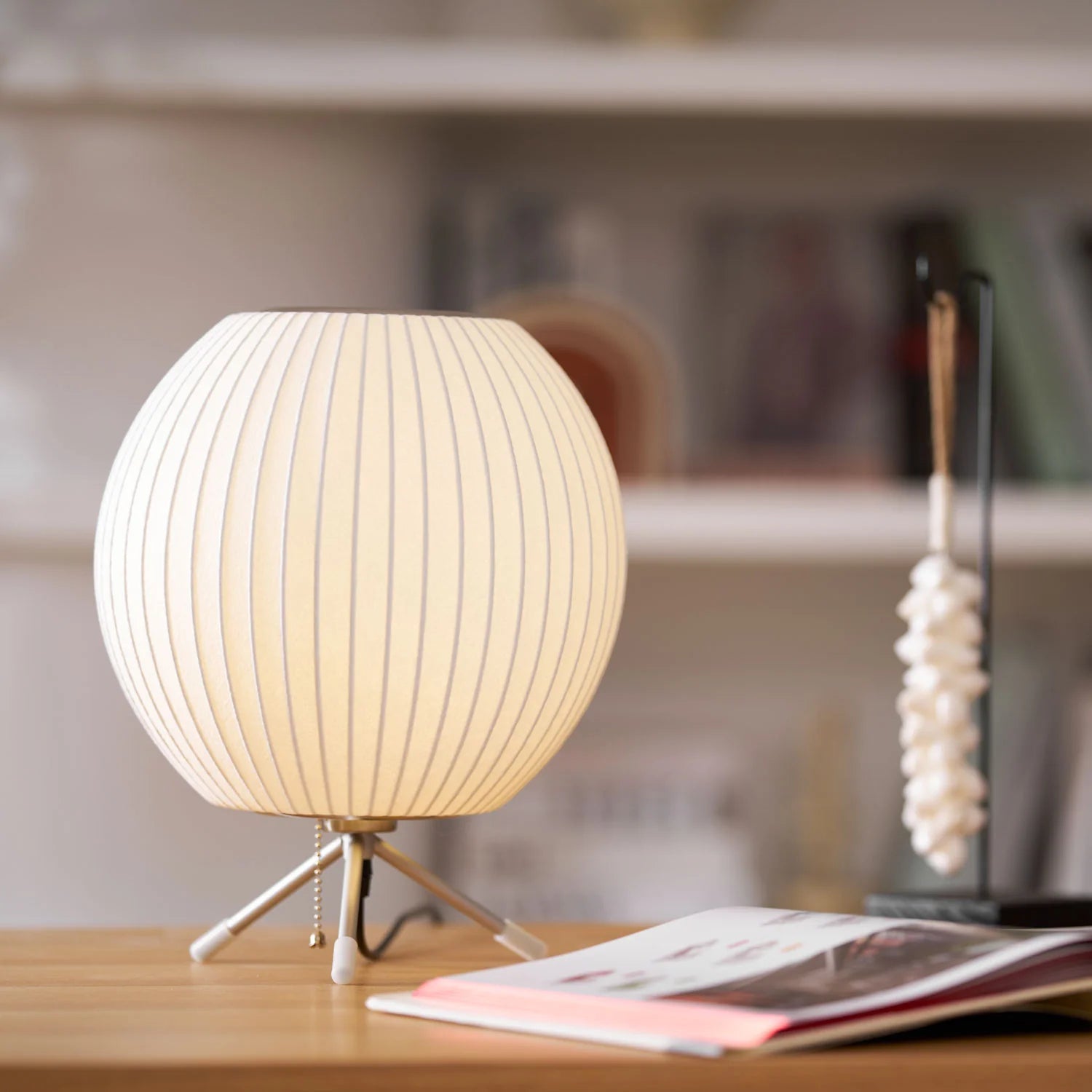 Classical Oval Imitation Silk Table Lamp