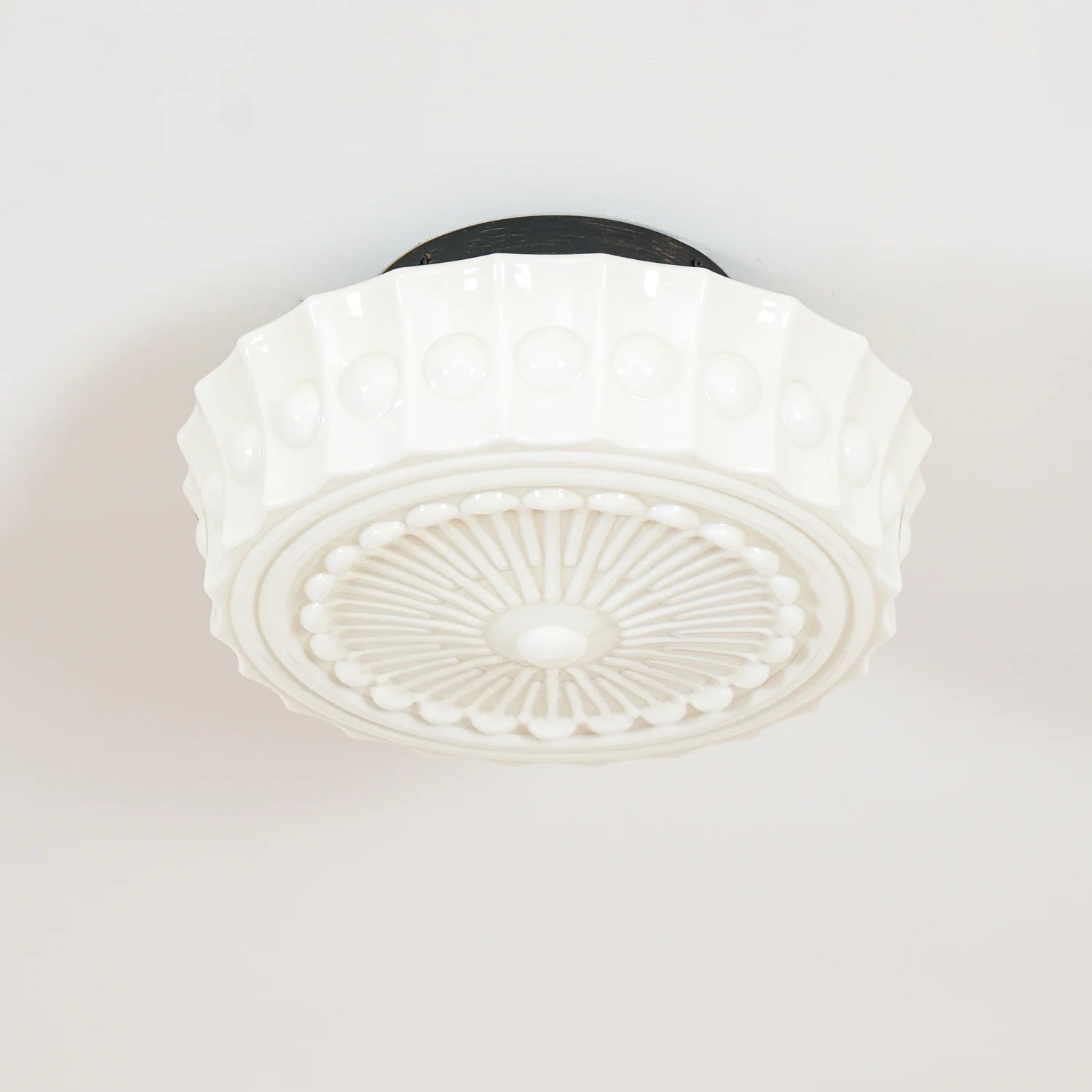 Classic Manor Glass Ceiling Lamp