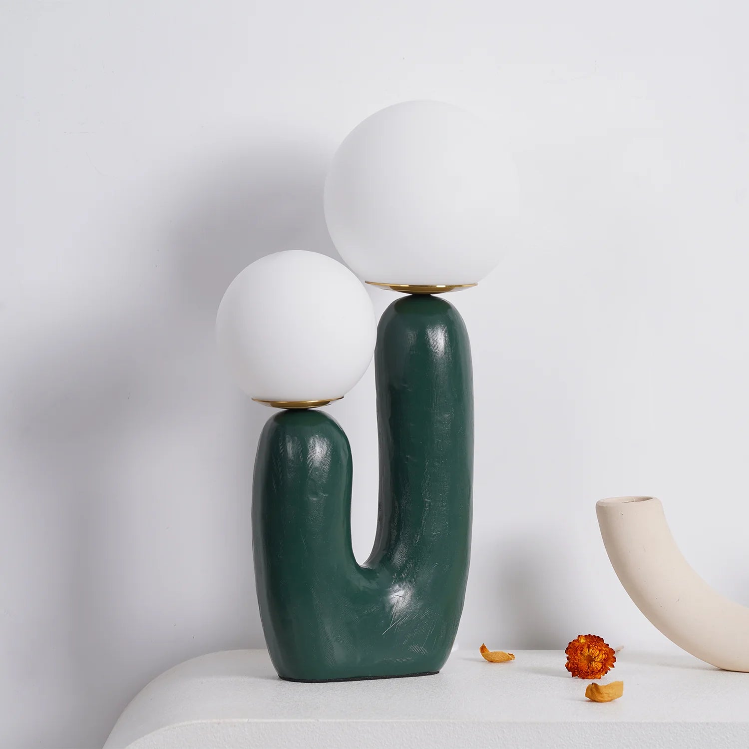 Lampe de table en verre à sphère tendance Cactus