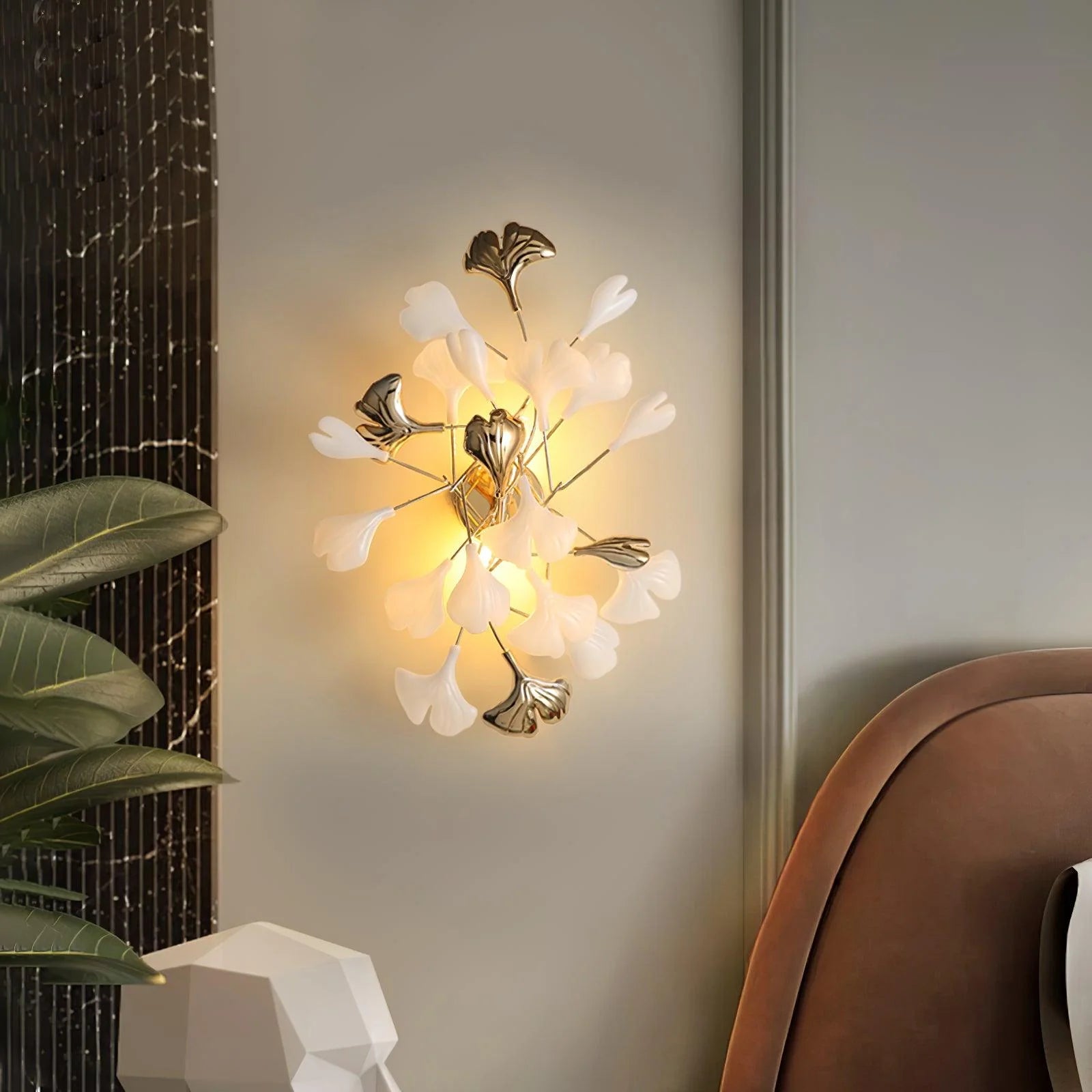 Stylish Leaf Porcelain Wall Light