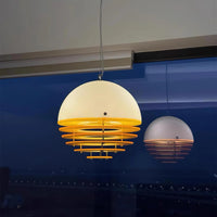 Lampada del ciondolo arancione Bauhaus della metà del secolo