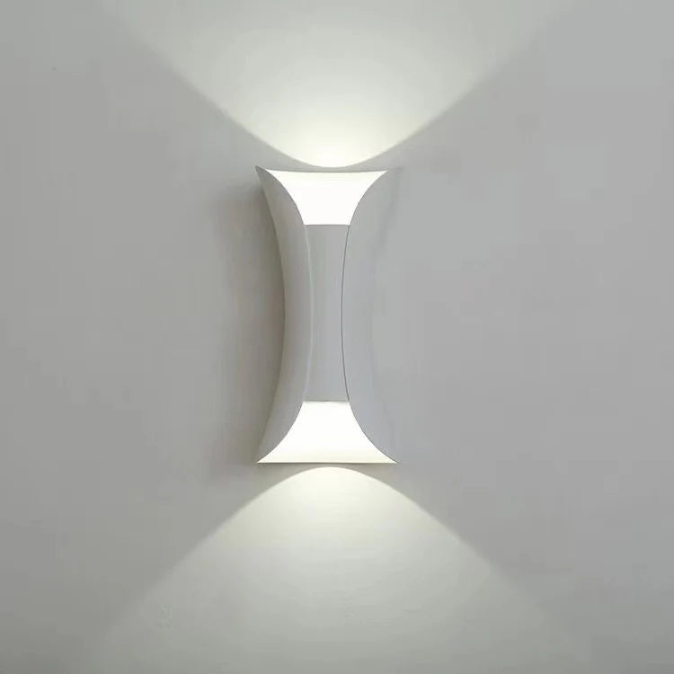 Modern Irregular Aluminum Outdoor Wall Light