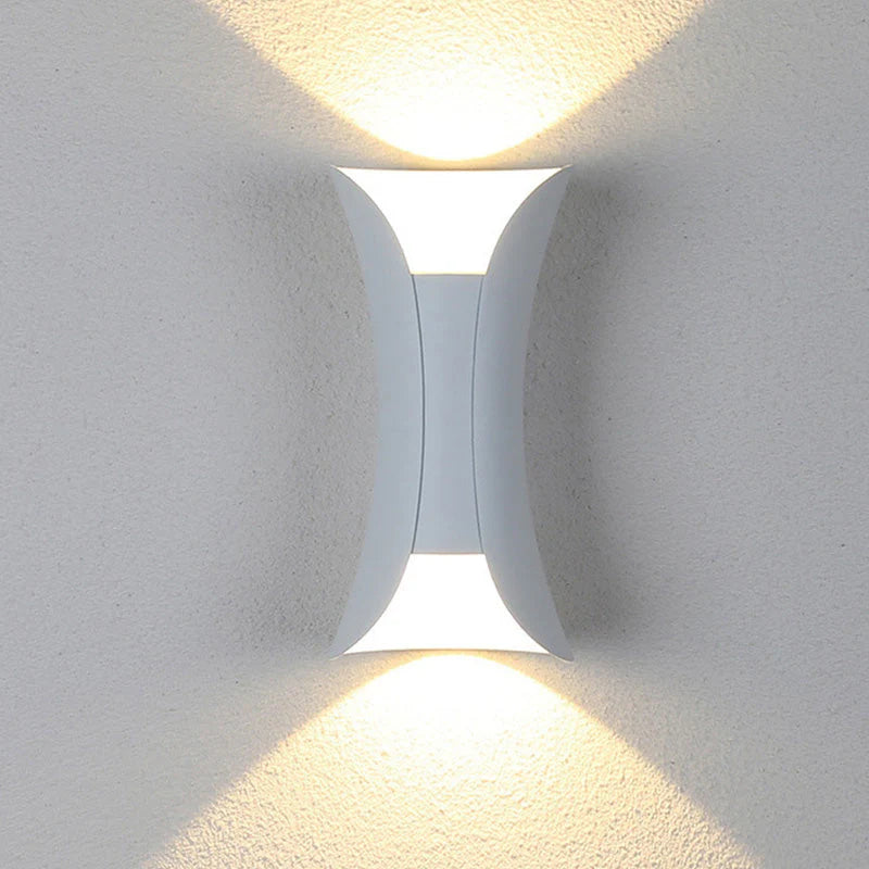 Applique murale extérieure moderne en aluminium irrégulier