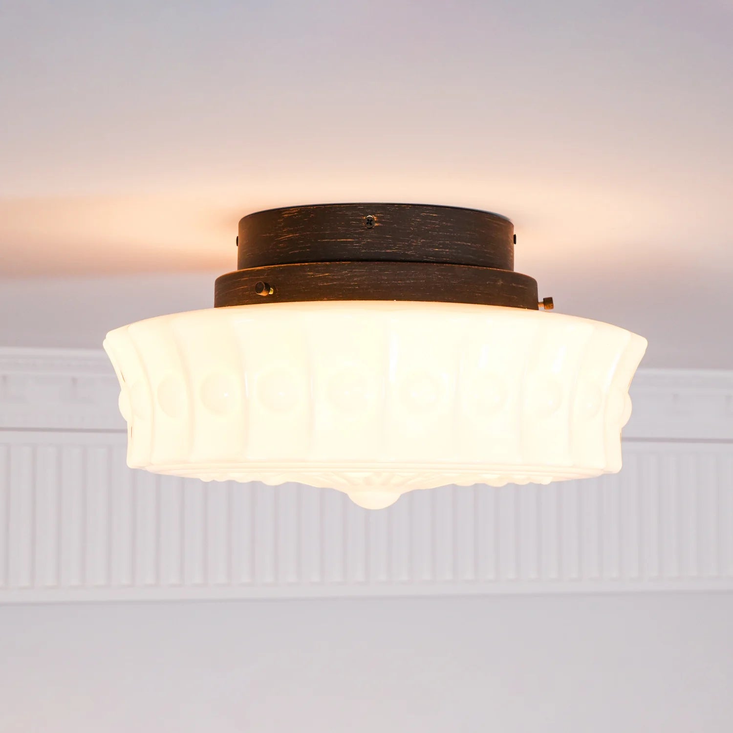 Classic Manor Glass Ceiling Lamp
