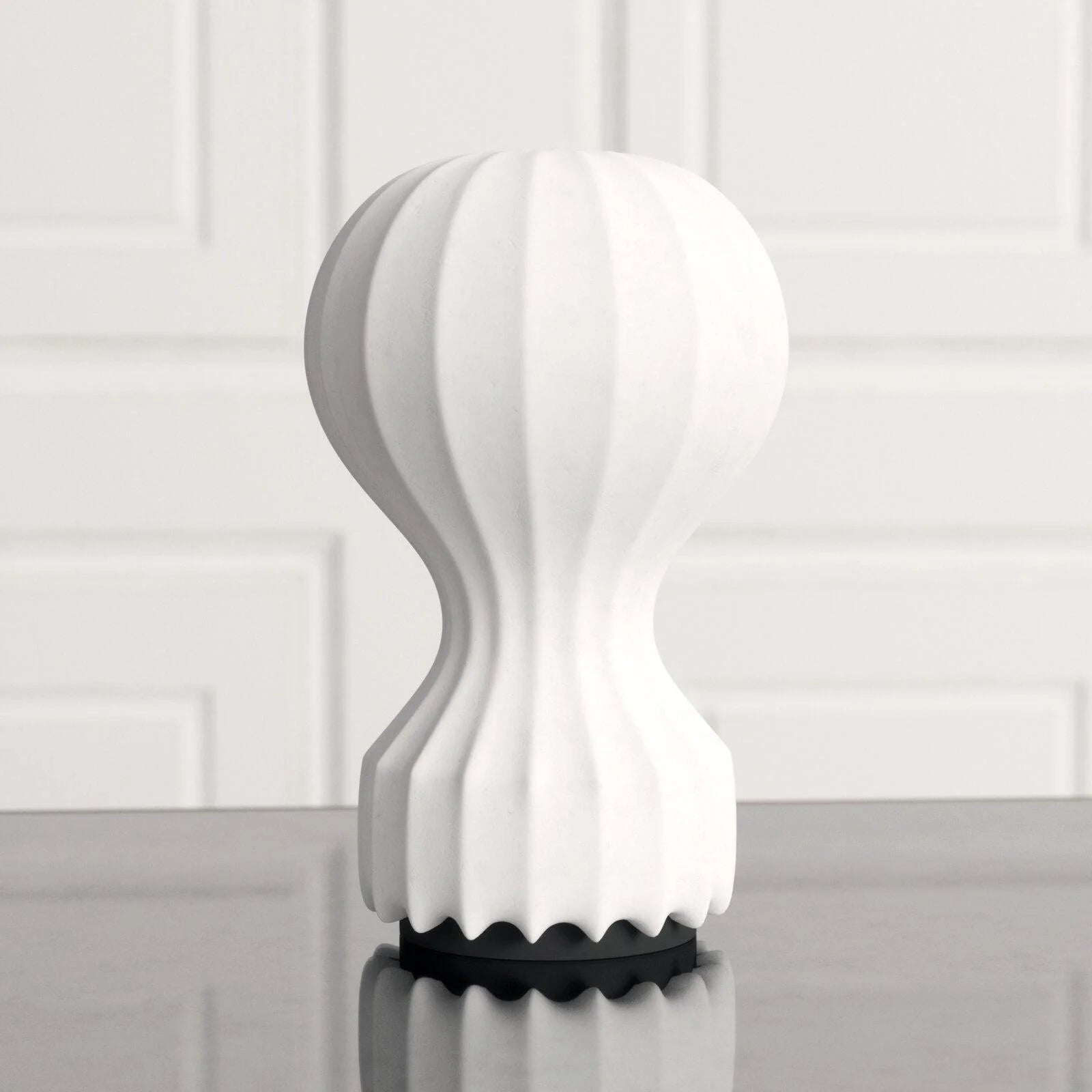 Classic Balloon Silk Table Lamp